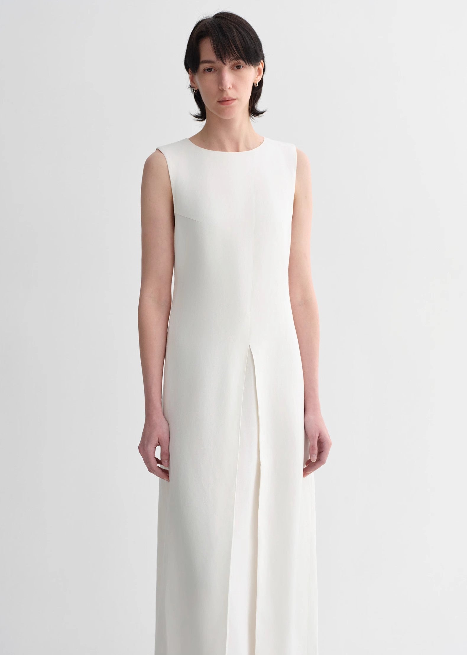 Mulberry silk sleeveless round neck oblique pleated A-line white dress-1