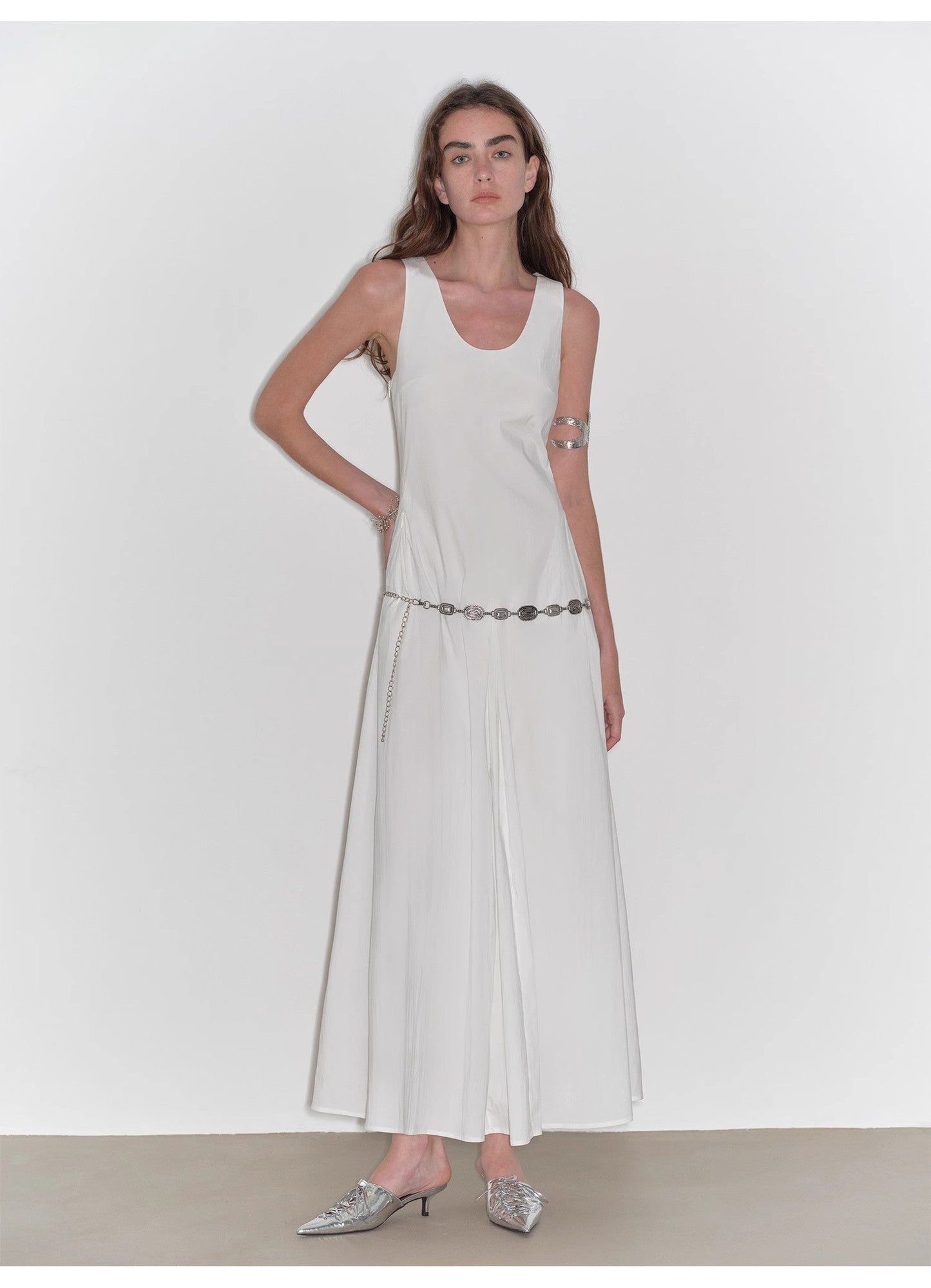 "Lake Bled" Simple and slim texture U-neck A-line slim fit vest dress-4